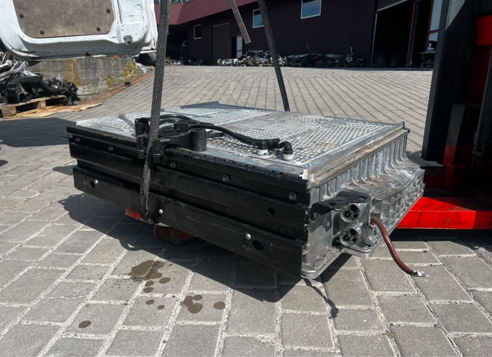 батарея акумулятор мерседес Mercedes-Benz GLE GLE-coupe GLS 167