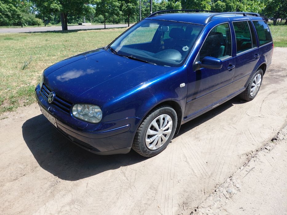 Продам гольф 1.6 бензин