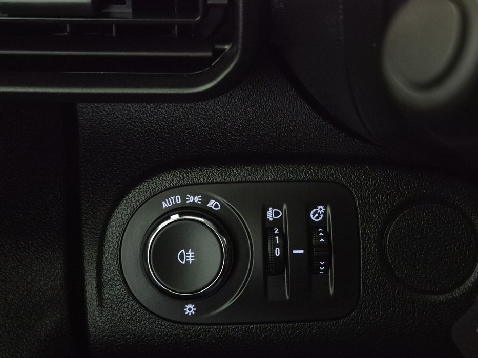 Opel Combo - 3 LUG - NACIONAL | GARANTIA | 2020