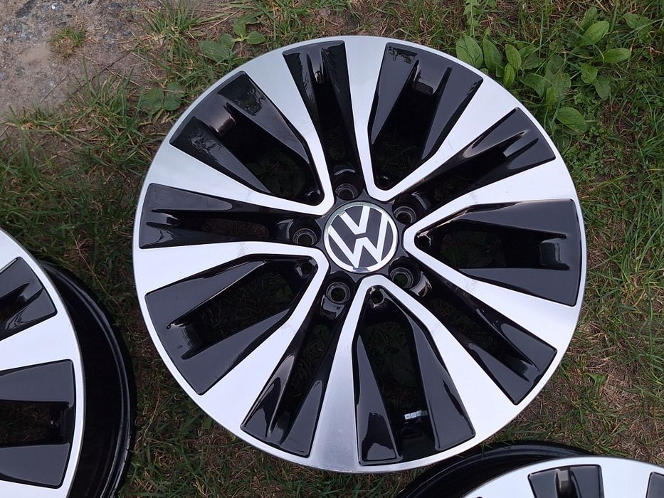 Шикарні диски R16 VW Golf 6 7 8 e golf Passat Jetta Touran