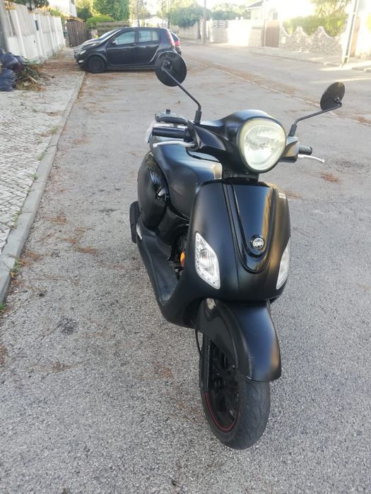 Sym fidlle 50 a trabalhar