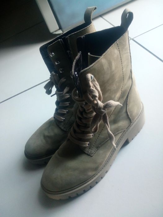 Buty zamsz do rekonstrukcjii historycznej pustynna burza