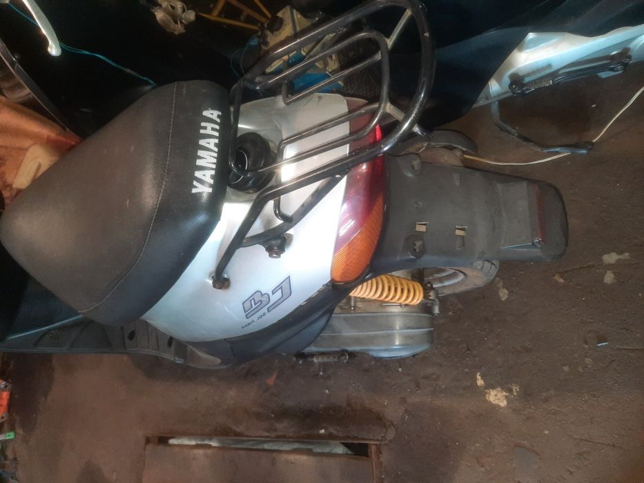 Продам скутер Yamaha