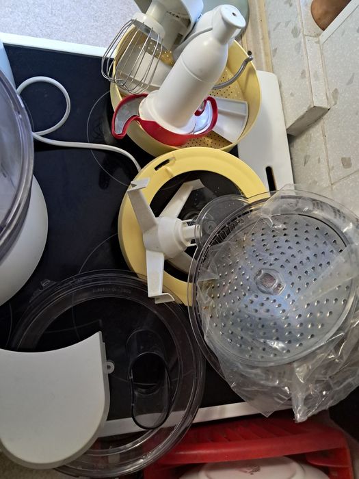 Кухонний комбайн бош. Пересилаю!