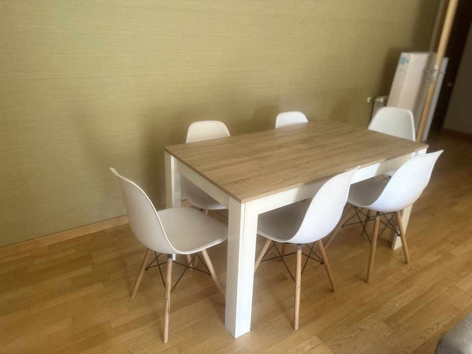 Mesa e cadeiras  para
