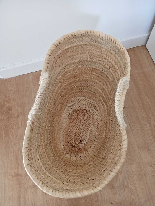 Cesta oval em vime (nova)