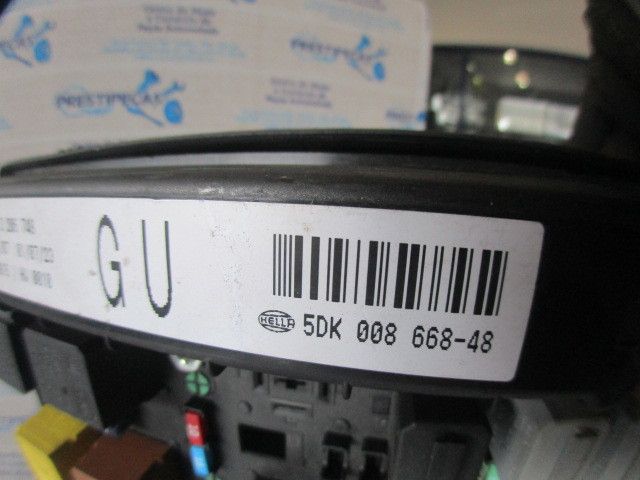 Caixa fusíveis / SAM / BSI OPEL Astra H Hatchback (L48)