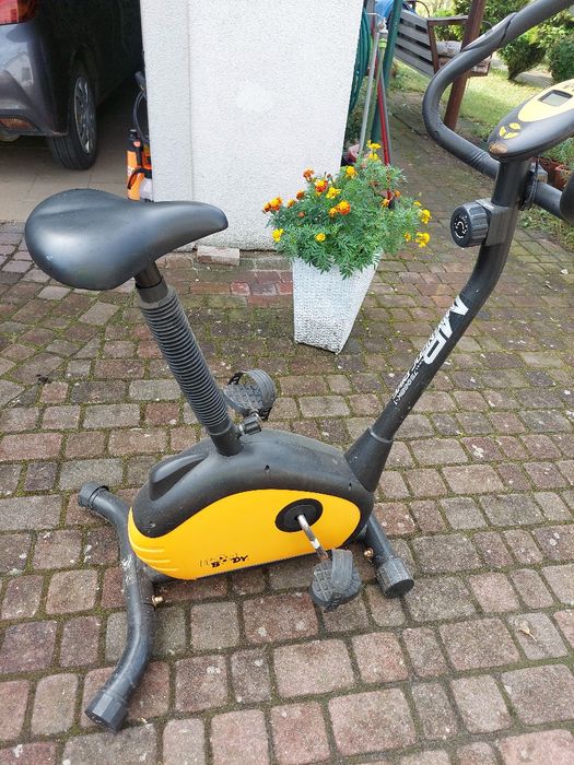 Stacjonarny rower treningowy