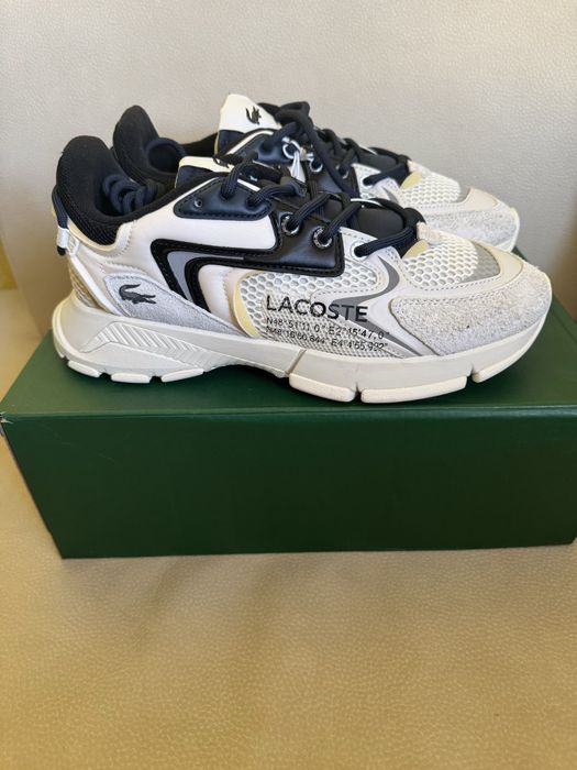 Кросівкі жіночі Lacoste