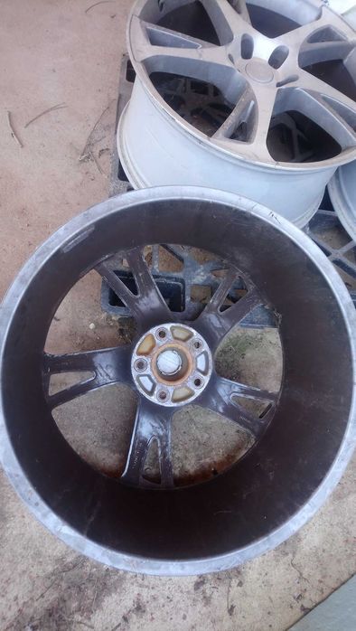 Jantes 22'' em bom estado - novo preço