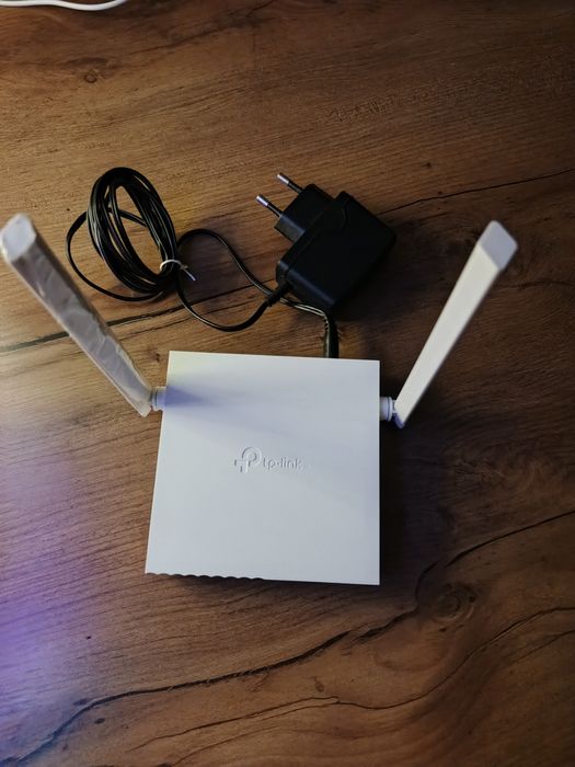 Продам TP-link TL-WR820N