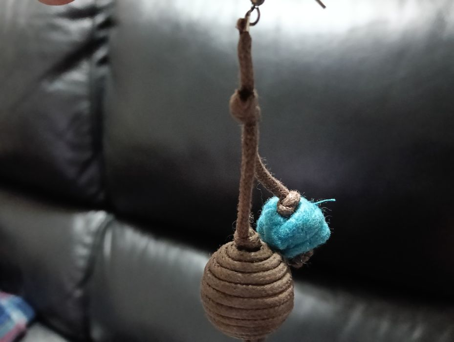 Dois pares de brincos