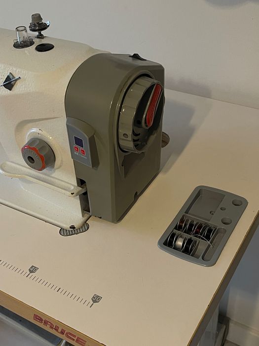 Maszyna do szycia BRUCE