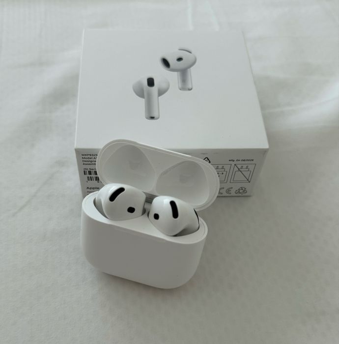 AirPods 4 with Noise Cancelling True Wireless Bluetooth64584545995393120