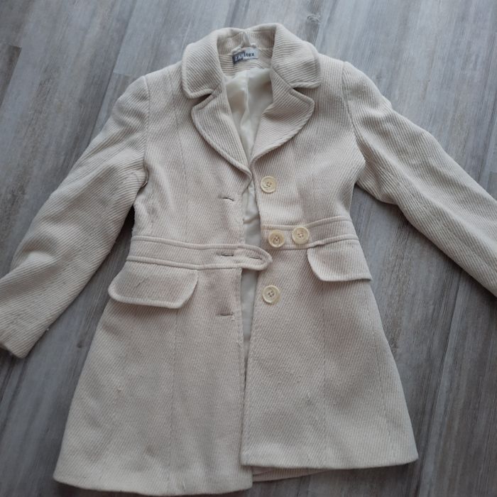 Płaszcz jesienno zimowy z futerkiem