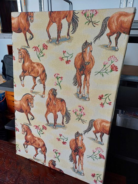 Tela com cavalos em tecido64861768534275123