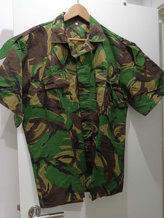 Roupa Militar - várias peças