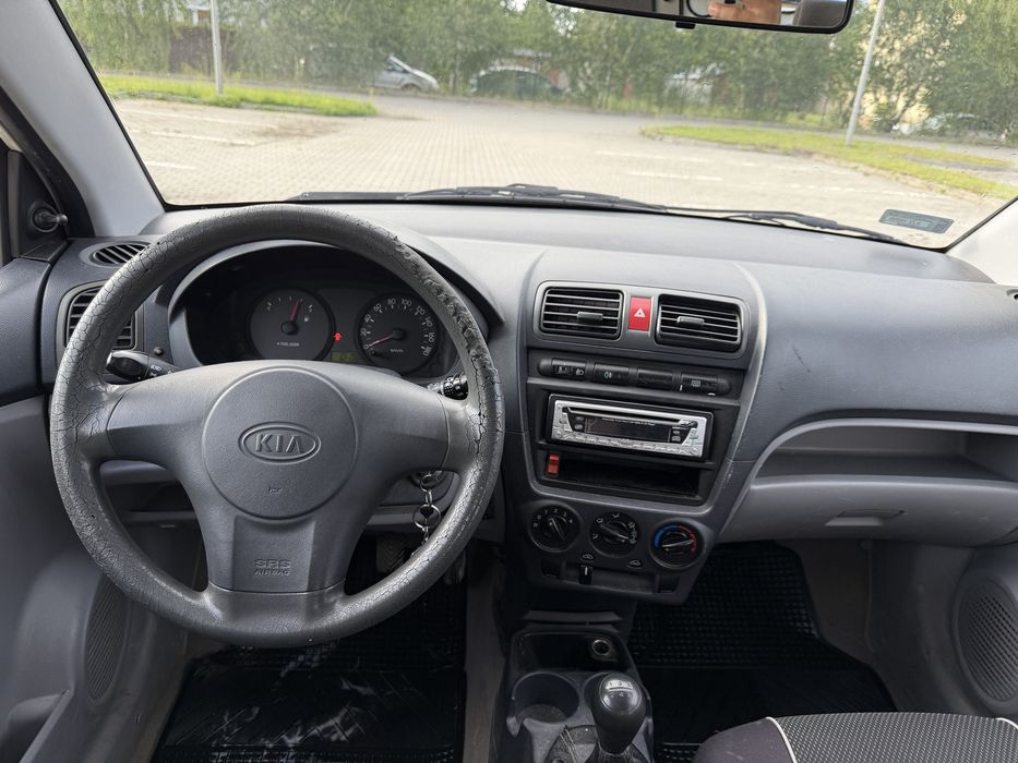 Kia picanto 1.0