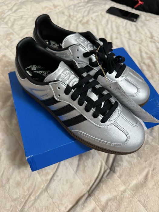 Оригінальні кросівки Adidas Samba OG Silver Metallic (Нові)