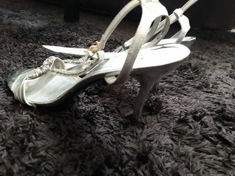 Srebrne ,biżuteryjne sandały