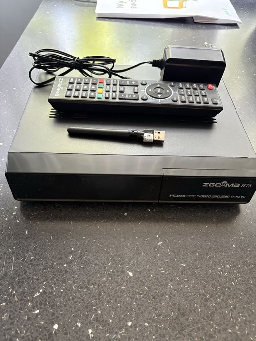 ZGEMMA H7s Wi-Fi dekoder 4K Enigma 2x SAT + DVB-T2/C E2 IPTV Cccam Oscam