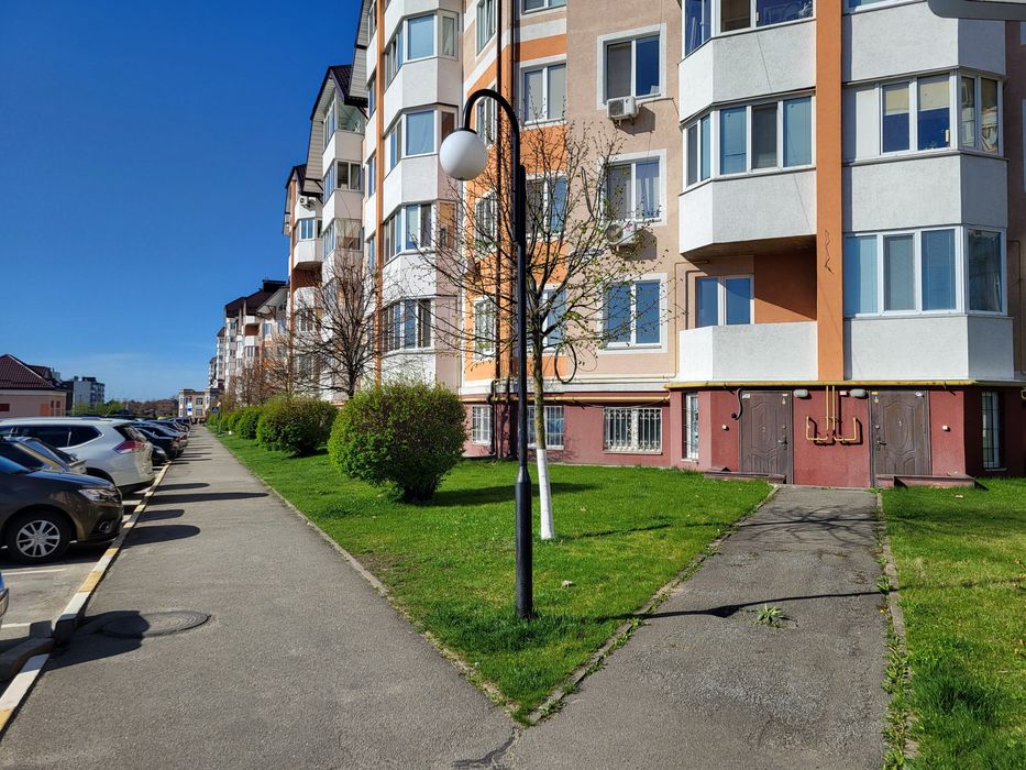 Продам  приміщення  в цоколі під житло, бізнес  в ЖК Буча Квартал