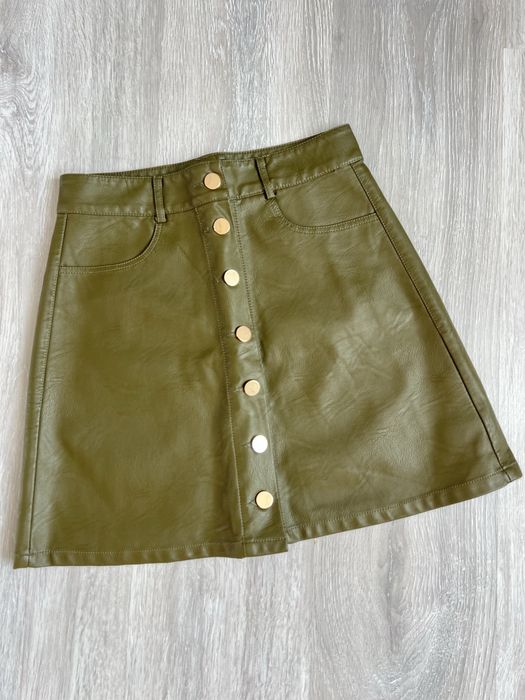 Юбка с еко шкіри