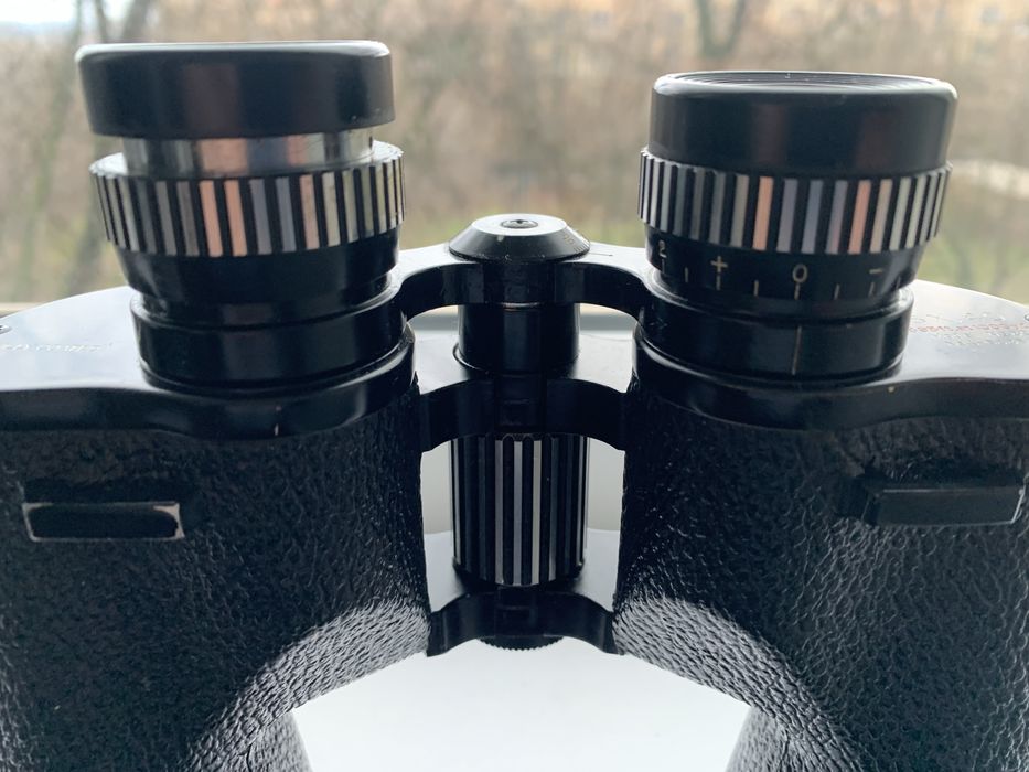 Японский бинокль Swift 8x40 Saratoga