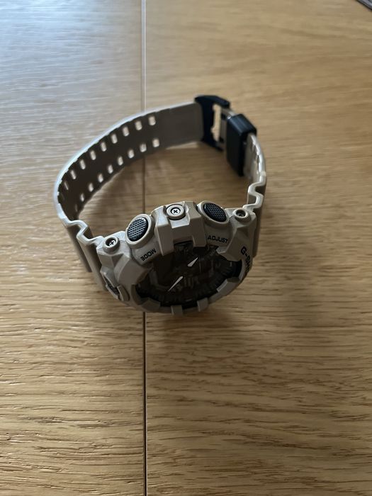 Zegarek casio g-shock GA-700CA