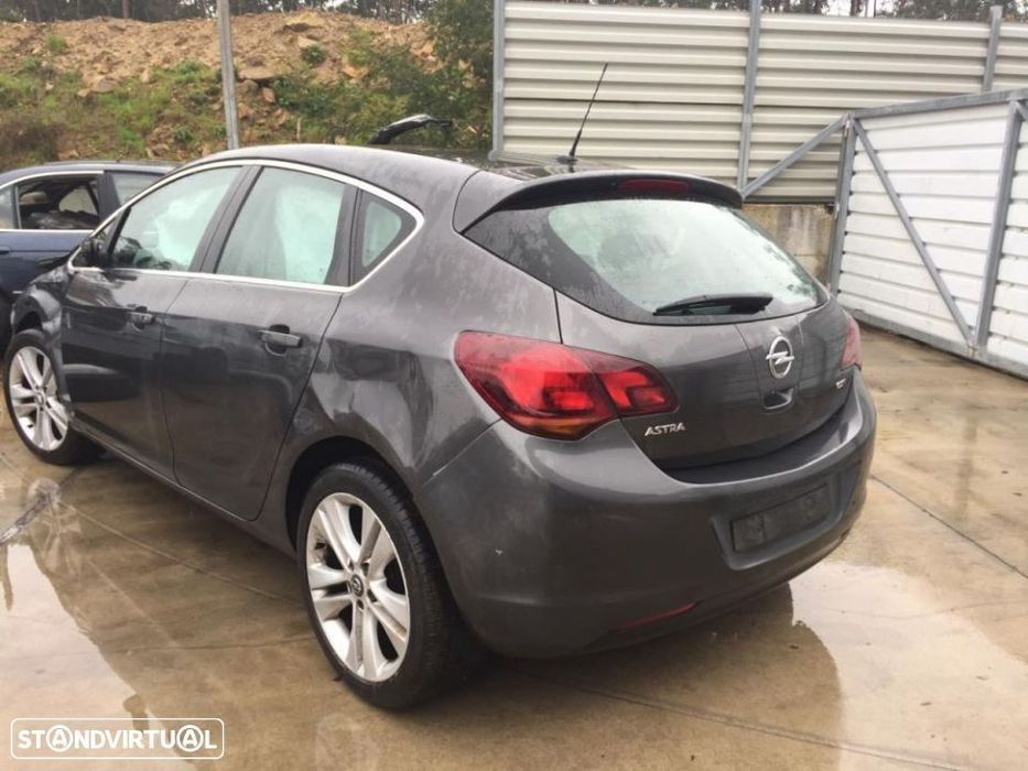 Opel Astra J 1.7 cdti Cosmo 125cv de 2010 para peças