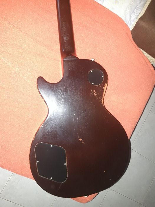 Gibson les paul tribute 60