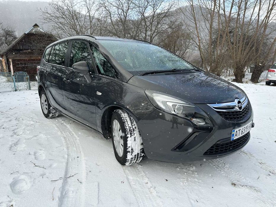 Opel Zafira Tourer 2015