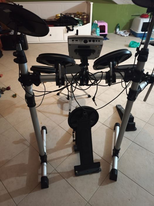 Bateria eletrónica Millenium