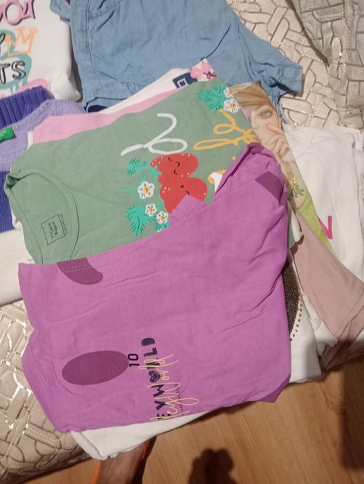 Vendo roupa em muito bom estado