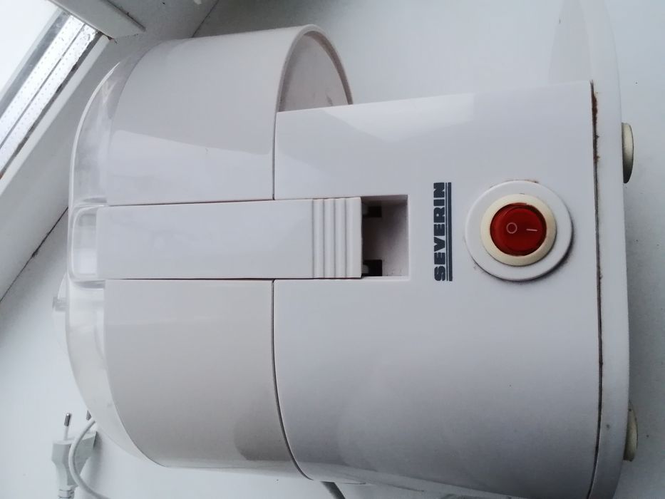 Соковижималка єлектрична на запчастини