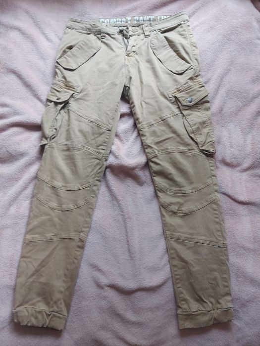 Alpha industries bojówki Combat Pant LW size L, 33. Piaskowe joggery