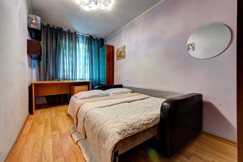 Аренда посуточно трех комнатной квартиры ул Коновальца 29а