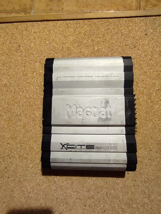 Amplificadores kenwood e magnat