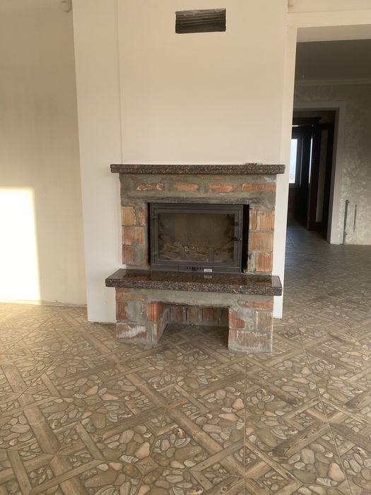 Продаж будинку