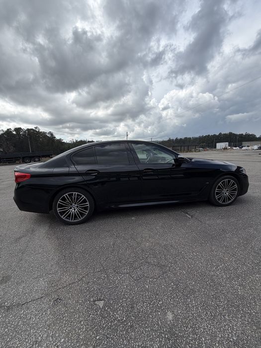 BMW 530e iPerformance Pack M