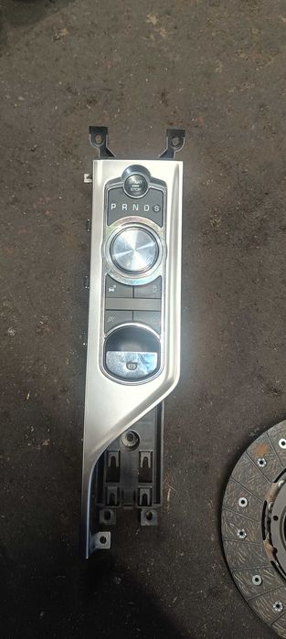 Wybierak skrzyni biegów jaguar xf x250
