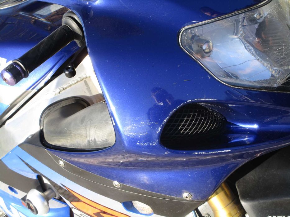 suzuki gsxr-1000 k2 2001