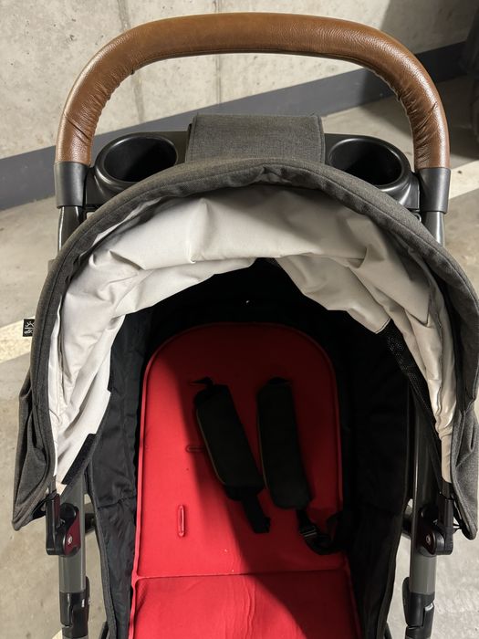 Joie signature spacerówka