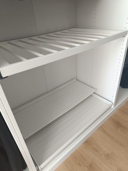 Calceiro KOMPLEMENT (suporte p/calças) extraível para roupeiro Pax IKEA (2 un)
