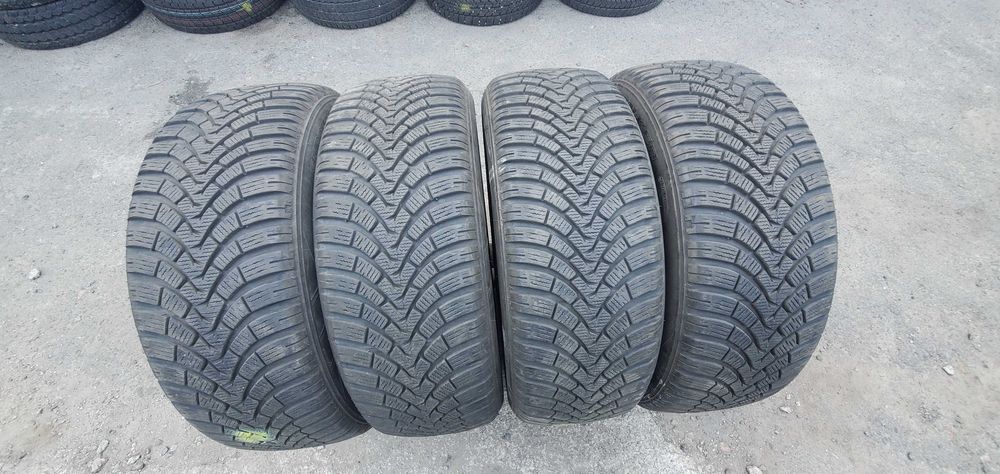 Зимові шини 215 55 R18 Falken EuroWinter HS01 Turkey 2020рік 4шт