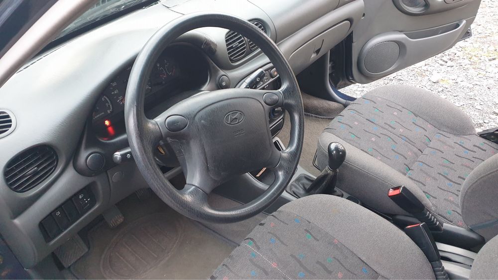 Hyundai Accent 1998