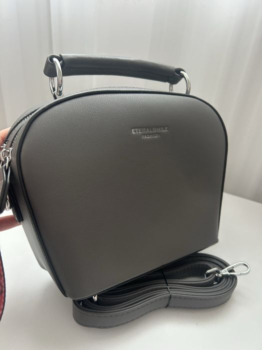 Сумка сірого кольору, нова, стан ідеальний