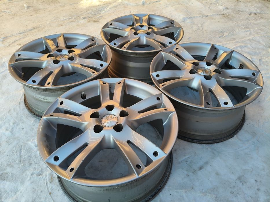 Диски R16 5 100  4шт