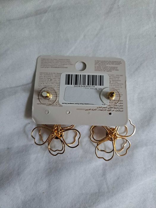 Brincos em forma de Flor - Parfois - Novos!