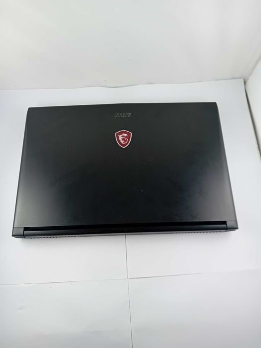 Laptop MSI gv72  8RC I5-8300H 8/1TB GTX 1050 ZASILACZ